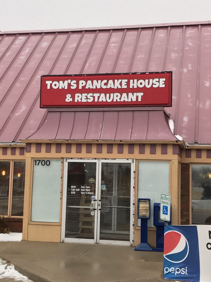Uncle Tom's Pancake House